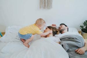 Kaip įveikti vaiko miego krizę