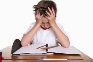 Kaip nustoti daryti pamokas su vaiku: psichologui