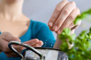 Kodėl būtina apriboti druskos vartojimą: Sveikata paslaptys