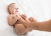 Kaip suprasti kūno kalbą kūdikiams