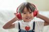 Daktaras Komarovsky pasakojo, kaip išsirinkti saugias ausines vaikui