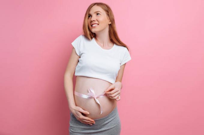 33 nėštumo savaitės: viskas, ką jums reikia žinoti apie būsimos motinos sveikatai ir jos kūdikis